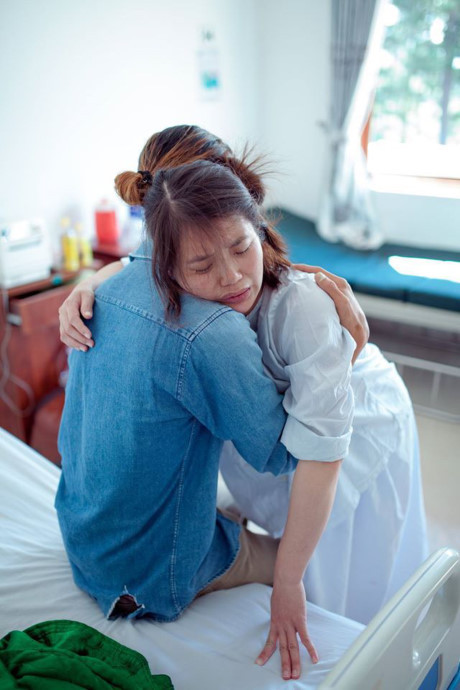 Bộ ảnh chồng gồng mình, cắn răng Bo anh chong gong minh, can rang