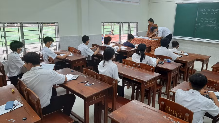 Thí sinh tỉnh Cà Mau trong kỳ thi thử tốt nghiệp THPT 2023.