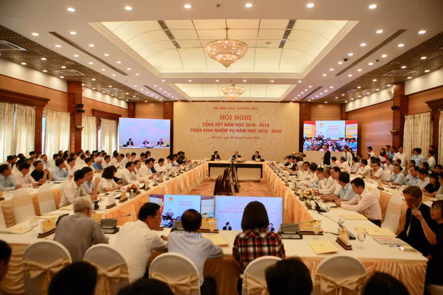 Toàn cảnh hội nghị