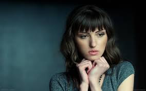 Hoảng hốt trốn chạy khỏi người chồng trẻ sau tuần trăng mật - Ảnh 2 Hoảng hốt trốn chạy khỏi người chồng trẻ sau tuần trăng mật - Ảnh 2