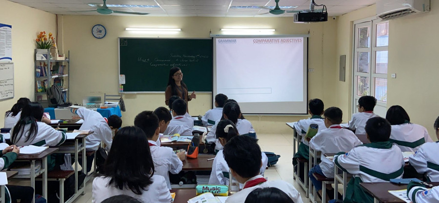 Giờ học Tiếng Anh tại Trường THCS và THPT M.V. Lômônôxốp (Hà Nội). Ảnh: NTCC