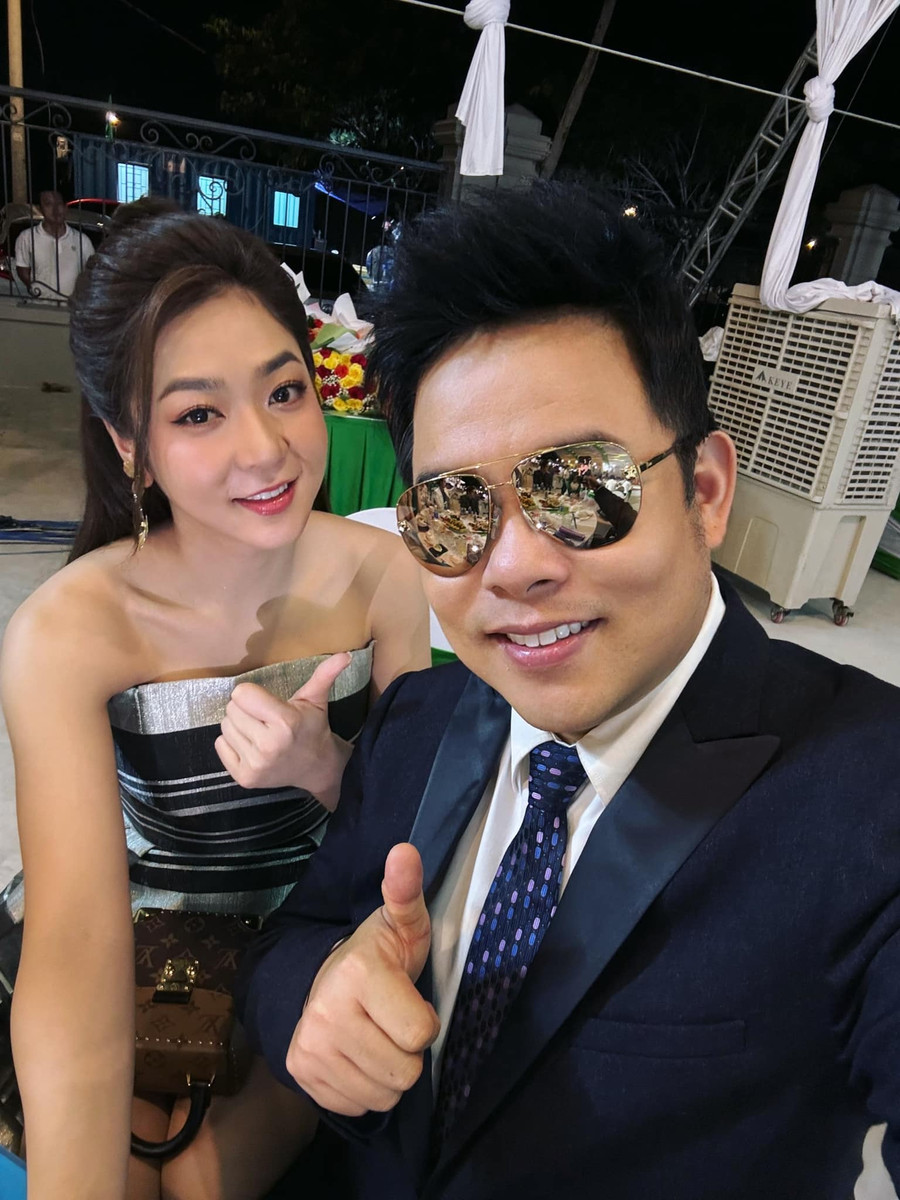 Quang Lê và Thanh Xuân từng nhiều lần dính tin đồn đang hẹn hò. Quang Lê và Thanh Xuân từng nhiều lần dính tin đồn đang hẹn hò.