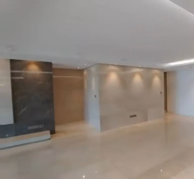 Jisoo (BLACKPINK) bị nghi ngờ đang sở hữu căn hộ ở khu đắt nhất Hàn Quốc, hàng xóm của rất nhiều người nổi tiếng.