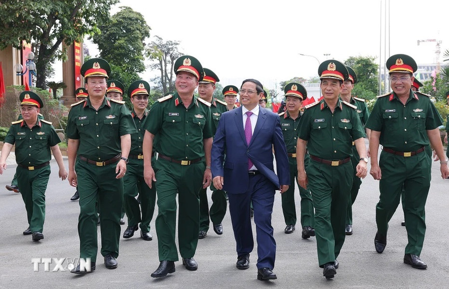 Thủ tướng Phạm Minh Chính thăm và làm việc với Binh đoàn 12. (Ảnh: Dương Giang) Thủ tướng Phạm Minh Chính thăm và làm việc với Binh đoàn 12. (Ảnh: Dương Giang)