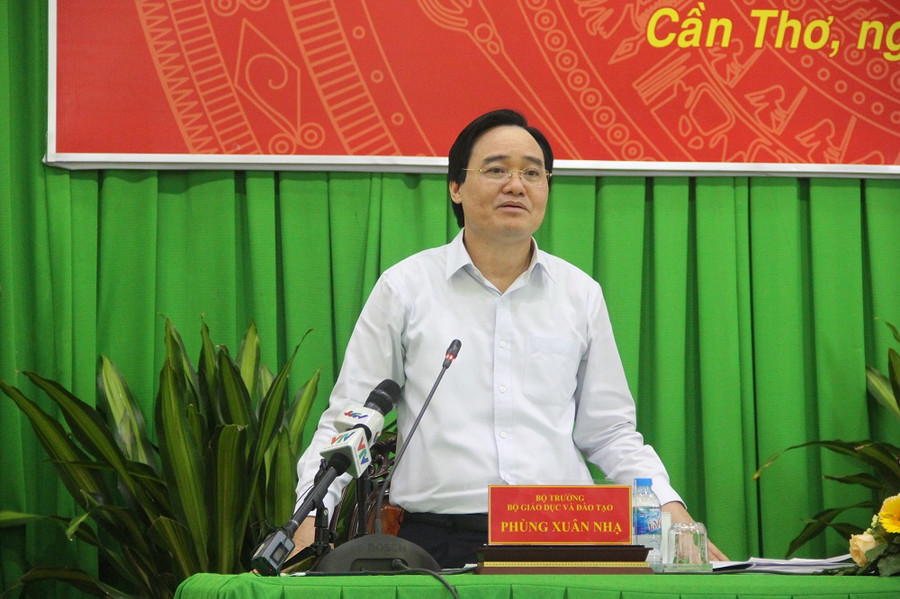 Bộ trưởng phát biểu tổng kết tại Hội nghị