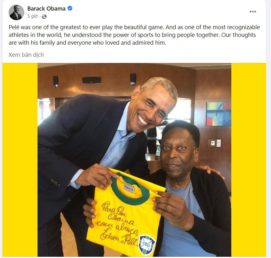 Cựu tổng thống Mỹ - Barack Obama bày tỏ sự ngưỡng mộ đối với Pele. Cựu tổng thống Mỹ - Barack Obama bày tỏ sự ngưỡng mộ đối với Pele.