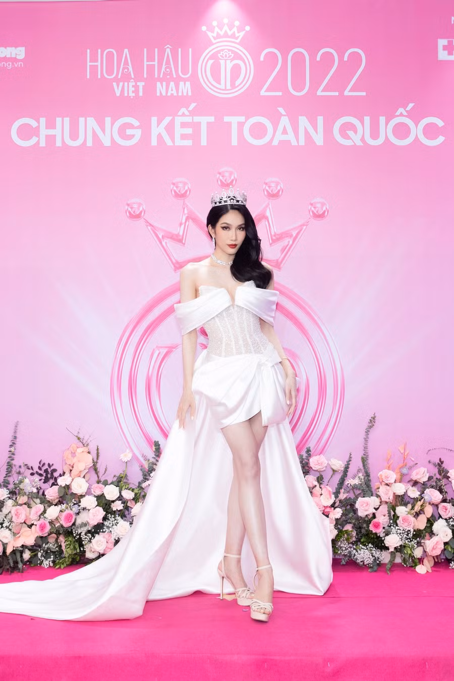 Á hậu Phương Anh xuất hiện vô cùng cuốn hút sau hành trình chinh chiến Hoa hậu Quốc tế tại Nhật Bản.