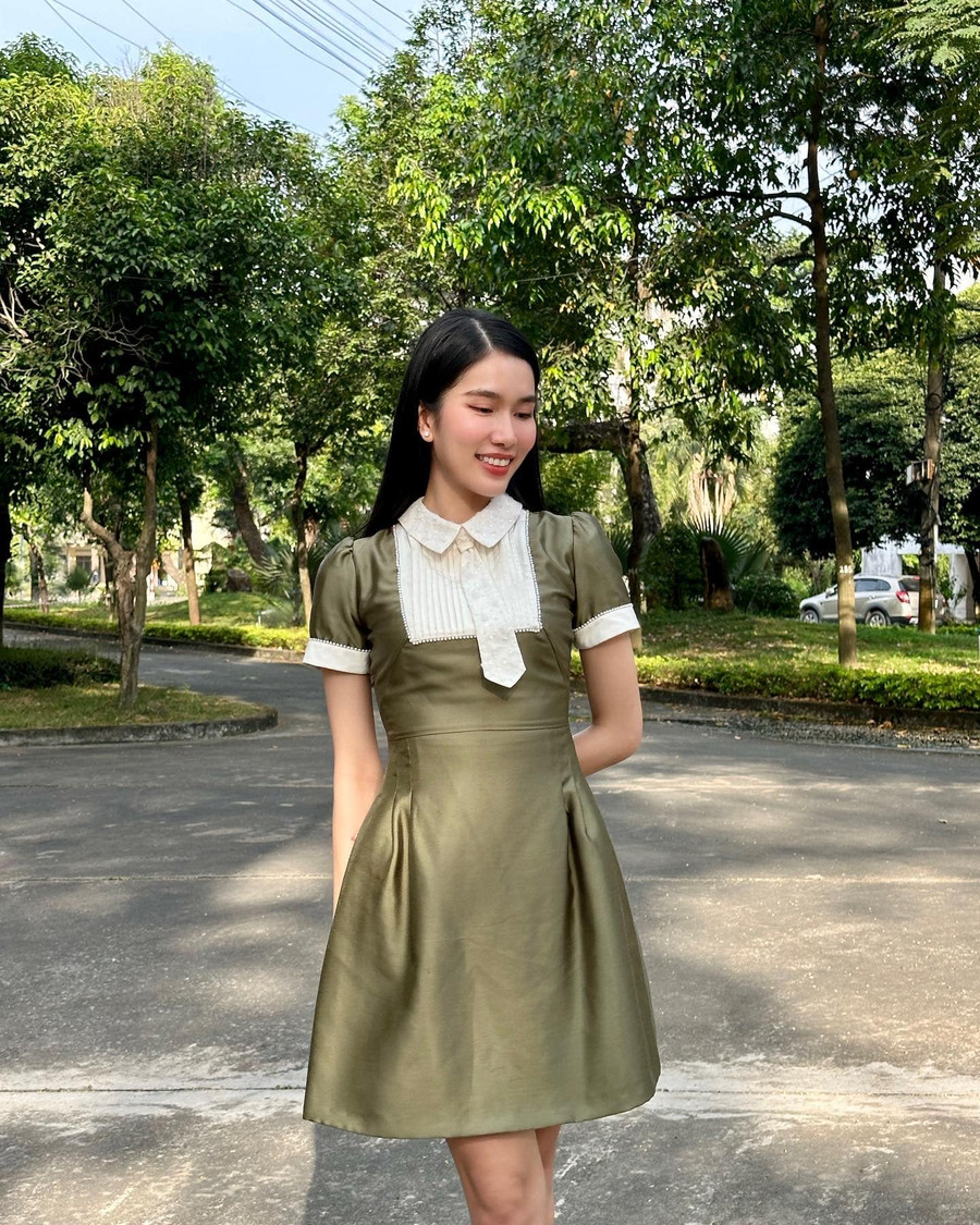 Á hậu Phương Anh dành ngày cuối năm cho công việc. Cô viết: “Một ngày cuối năm của Phương Anh tại Ký túc xá Đại học Quốc gia TPHCM”. Á hậu Phương Anh dành ngày cuối năm cho công việc. Cô viết: “Một ngày cuối năm của Phương Anh tại Ký túc xá Đại học Quốc gia TPHCM”.