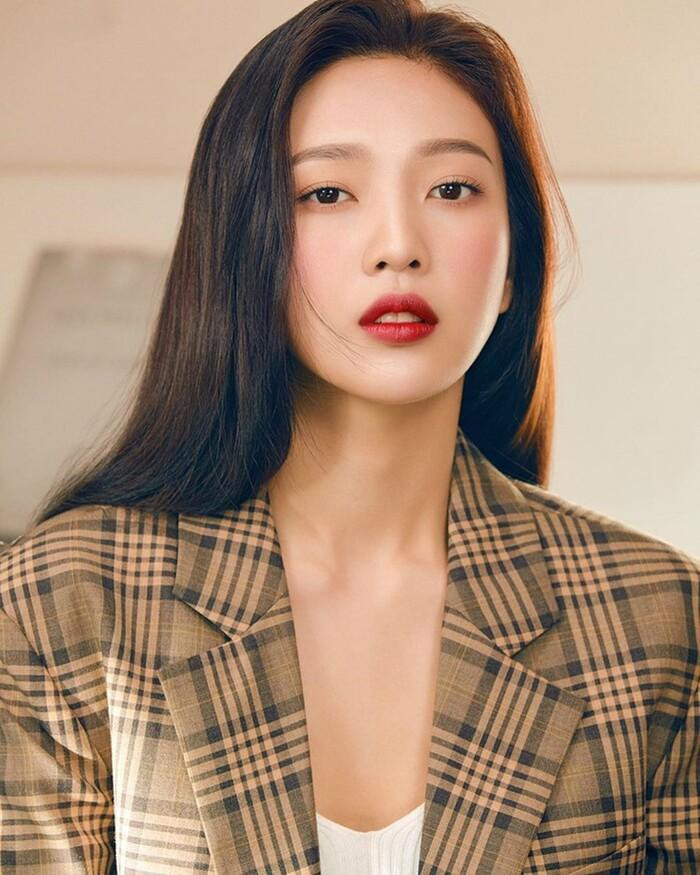 Joy (Red Velvet) vị trí số 13. Joy (Red Velvet) vị trí số 13.