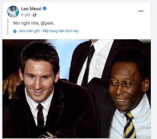 Messi đã đăng tải 3 bức hình, kèm lời chia buồn: "Yên nghỉ nhé, Pele". Messi đã đăng tải 3 bức hình, kèm lời chia buồn: "Yên nghỉ nhé, Pele".