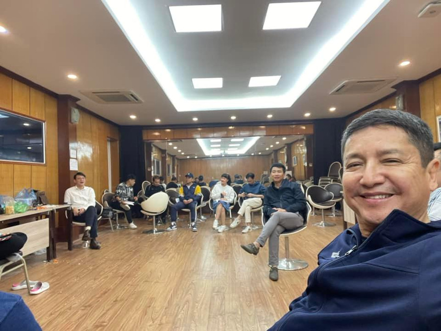 NSND Công Lý tham gia buổi tập luyện cho chương trình Táo Quân 2023. NSND Công Lý tham gia buổi tập luyện cho chương trình Táo Quân 2023.