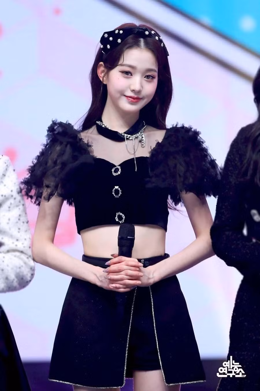 Wonyoung (IVE) vị trí số 23.
