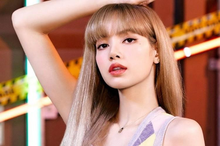 Lisa (BLACKPINK) vị trí số 2. Lisa (BLACKPINK) vị trí số 2.