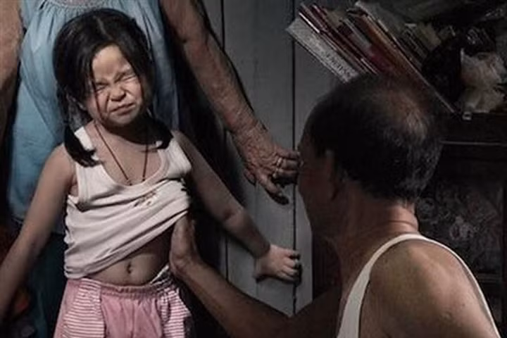 Thiến hóa học tội phạm ấu dâm: Tội phạm nữ thì sao?