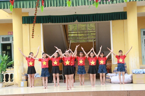 Tiết mục văn nghệ chào mừng rất chuyên nghiệp