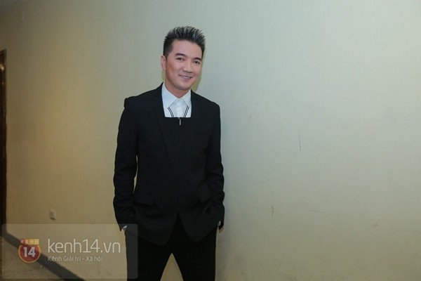 Thủy Tiên xuất hiện nổi bật trong show diễn đầu tiên sau ngày cưới 10