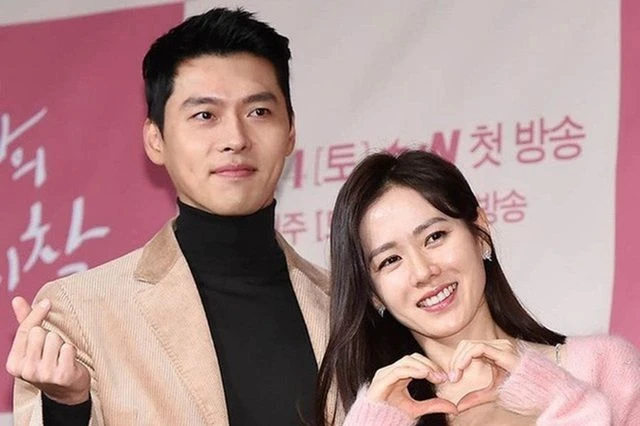 Cặp đôi Hyun Bin - Son Ye Jin.