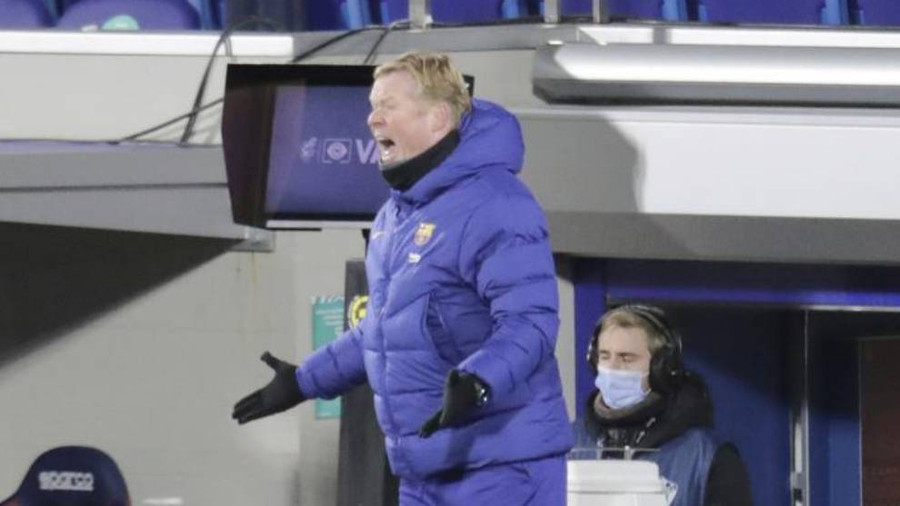 Ronald Koeman lạc quan trong cuộc đua vô địch La Liga của Barcelona.