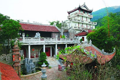 Việt Phủ Thành Chương