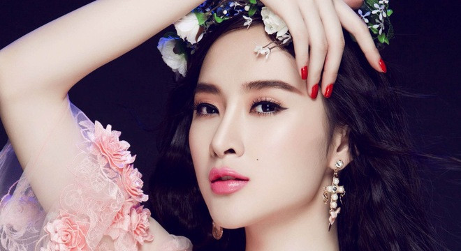 3 nỗi bất hạnh của Angela Phương Trinh