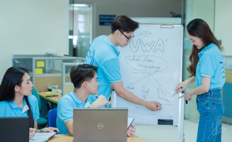 Sinh viên Học viện Phụ nữ Việt Nam. Ảnh: NTCC