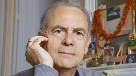 Nhà văn Patrick Modiano. Ảnh: Guardian