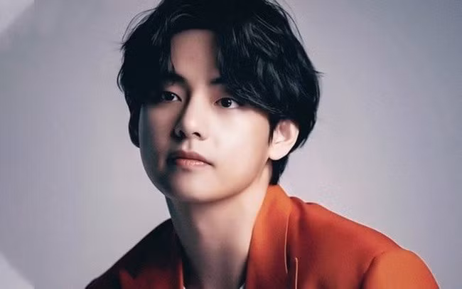 Lisa (Blackpink) và V (BTS) lọt Top nghệ sĩ châu Á có sức ảnh hưởng nhất thế giới ảnh 3