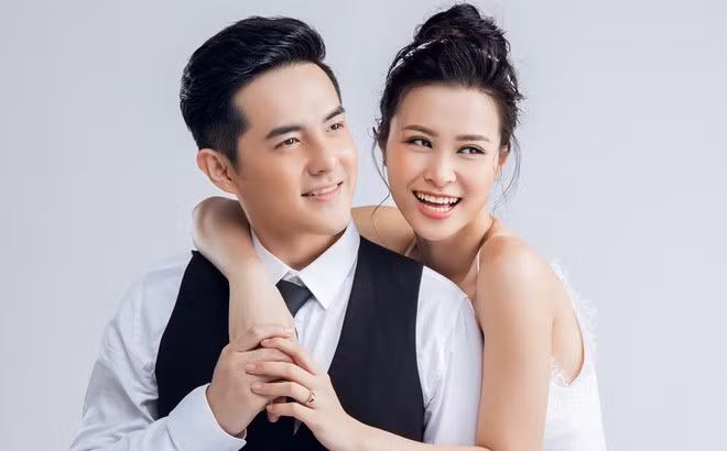 Đông Nhi - Ông Cao Thắng.