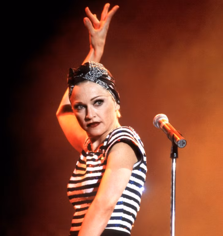 Cuộc đời thăng trầm và cách phá vỡ định kiến của "nữ hoàng nhạc pop" Madonna ảnh 3