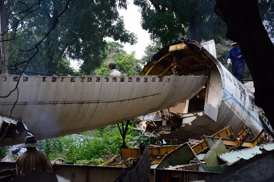 Phần đuôi cũng được tháo rời