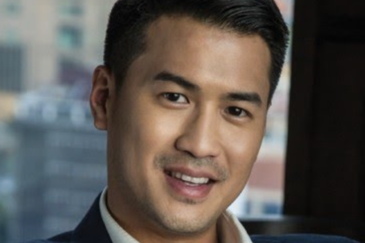 Phillip Nguyễn: Là Phó Chủ tịch phát triển kinh doanh tại Tập đoàn Imex Pan Pacific Group, tập đoàn đa dạng phân phối các nhãn hiệu như Chanel, Burberry, Ralph Lauren, Rolex, Cartier... Phillip cũng là Chủ tịch của Pulse Active Directory. Trước đó, anh là Giám đốc quốc gia cho Nike Việt Nam. Philip có bằng Cử nhân Khoa học chuyên ngành Quan hệ Quốc tế và Xã hội từ Đại học San Francisco. Phillip Nguyễn: Là Phó Chủ tịch phát triển kinh doanh tại Tập đoàn Imex Pan Pacific Group, tập đoàn đa dạng phân phối các nhãn hiệu như Chanel, Burberry, Ralph Lauren, Rolex, Cartier... Phillip cũng là Chủ tịch của Pulse Active Directory. Trước đó, anh là Giám đốc quốc gia cho Nike Việt Nam. Philip có bằng Cử nhân Khoa học chuyên ngành Quan hệ Quốc tế và Xã hội từ Đại học San Francisco.