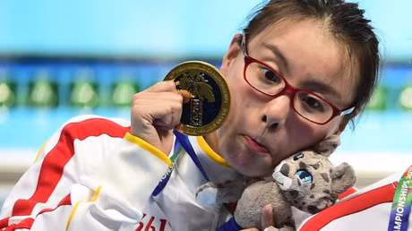 Nhung ban tre co tam anh huong lon nhat chau A - Anh 1