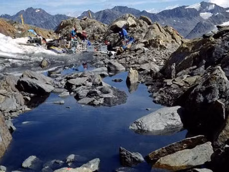 Cai chet bi an cua du khach Duc tren nui Alps - Anh 2
