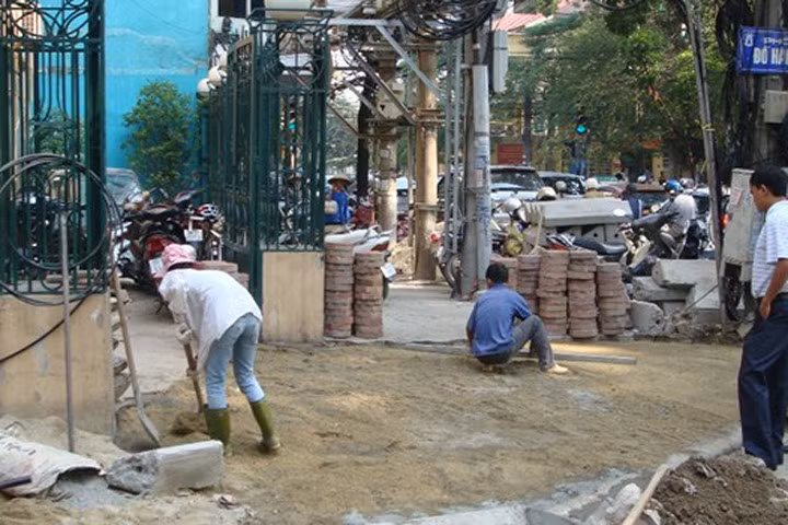 Hà Nội yêu cầu dừng đào hè, đường trong dịp nghỉ lễ 30/4