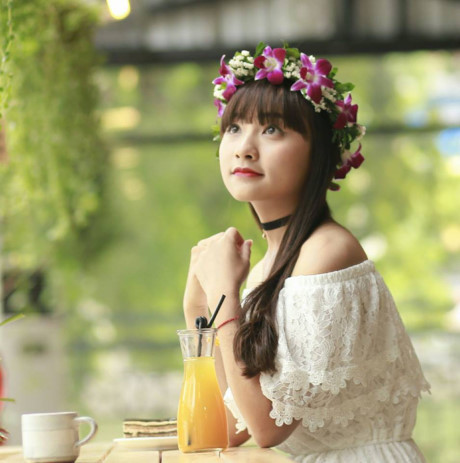 Nữ nhân viên bảo vệ siêu thị trẻ đẹp ở Hà Nội hết hồn vì bỗng dưng nổi tiếng - Ảnh 5 Nu nhan vien bao ve sieu thi tre dep o Ha Noi het hon vi bong dung noi tieng - Anh 5