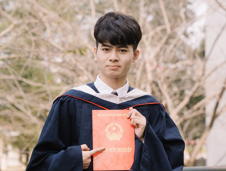 Khúc Đình Toàn. Khúc Đình Toàn.