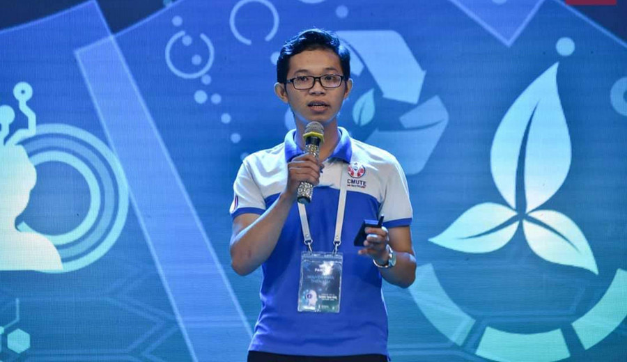 Nguyễn Phan Thiên Lãm luôn tích cực tham gia các hoạt động thiện nguyện giúp đỡ các bạn sinh viên có hoàn cảnh khó khăn. Nguyễn Phan Thiên Lãm luôn tích cực tham gia các hoạt động thiện nguyện giúp đỡ các bạn sinh viên có hoàn cảnh khó khăn.