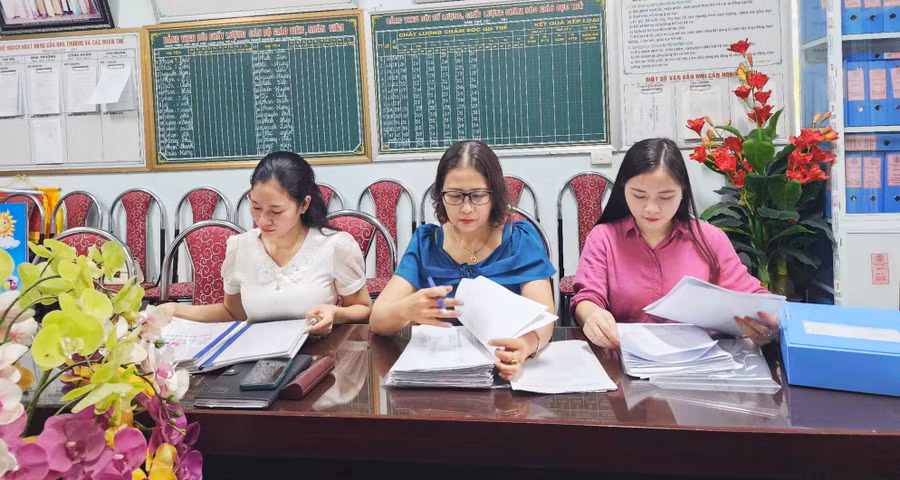 Trường Mầm non thị trấn Yên Thành (huyện Yên Thành, Nghệ An) có 9/20 giáo viên là lao động hợp đồng theo Nghị định 06 và Thông tư 09.