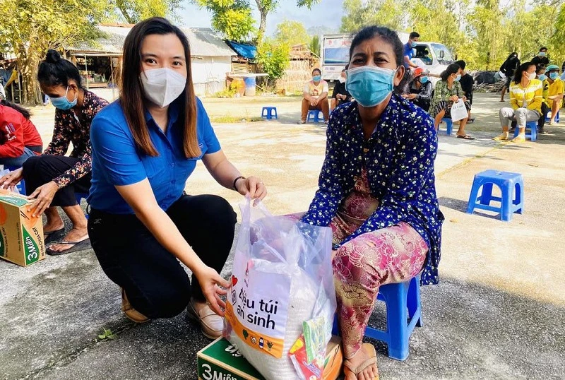 Bà Nguyễn Phượng Thư, Phó Giám đốc Trung tâm Hỗ trợ thanh niênkhởi nghiệp tỉnh An Giang. 