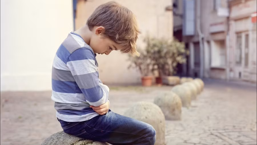 Cha mẹ không nên rời mắt khỏi trẻ. Ảnh minh họa: ITN. Cha mẹ không nên rời mắt khỏi trẻ. Ảnh minh họa: ITN.