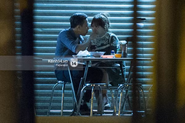 Những hình ảnh thân thiết trước khi lộ ảnh hôn nhau của Trấn Thành và Hari Won