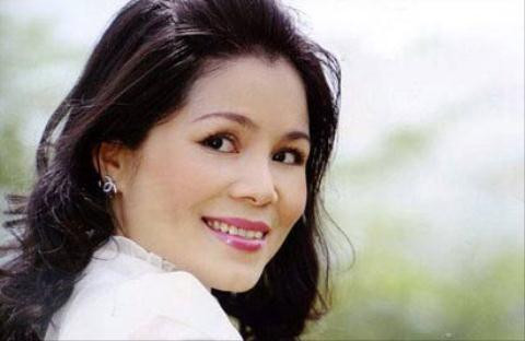 Chân dung người vợ xinh đẹp, giỏi giang của Quyền Linh 