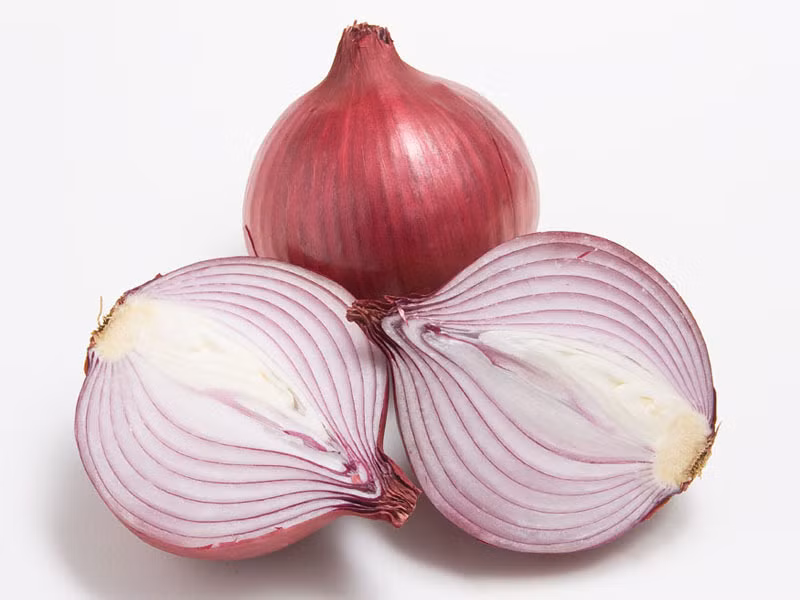 Hành là thực phẩm dễ gây đầy hơi sau khi ăn