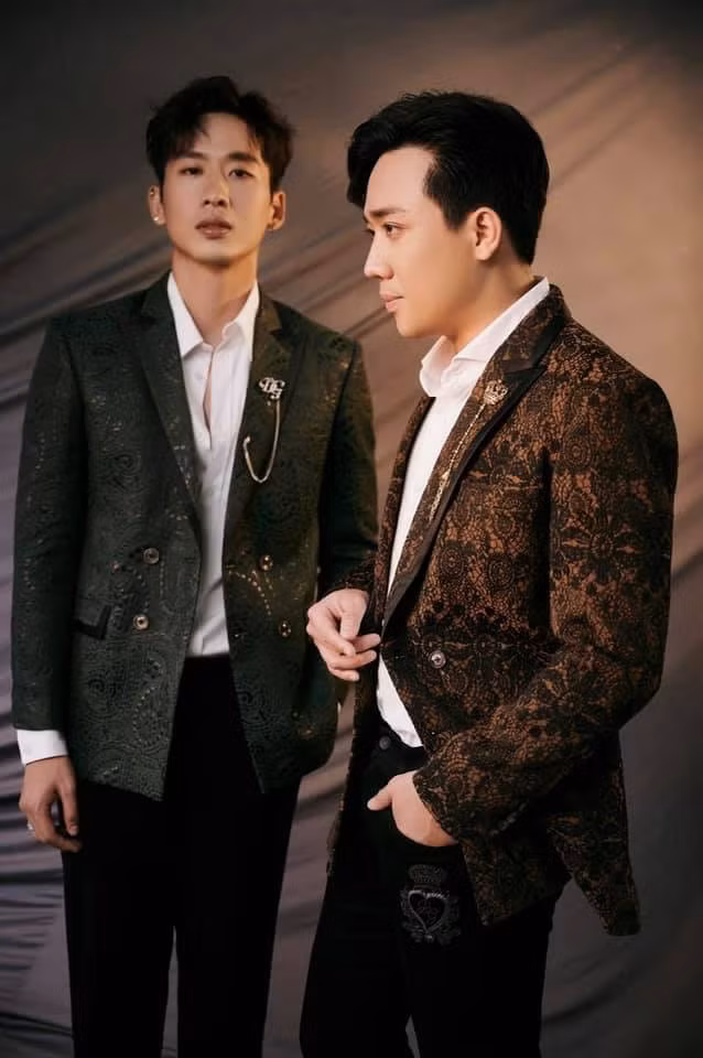 "Con trai cưng" Tuấn Trần bất ngờ lên tiếng về sao kê từ thiện của "Bố già" Trấn Thành ảnh 1