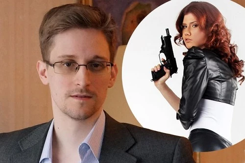 “Điệp viên sexy” Nga cầu hôn Snowden theo lệnh thượng cấp