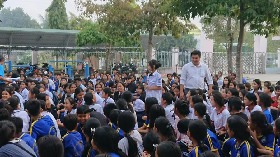 Đa dạng hoạt động tuyên truyền phòng chống bạo lực học đường.