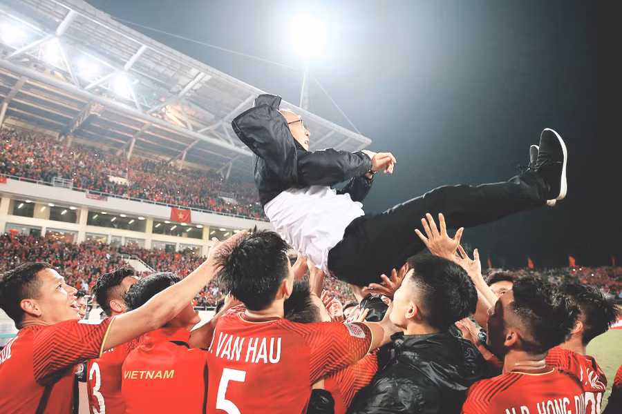 Chiến lược gia người Hàn cùng bóng đá Việt Nam giành được nhiều thành tích ấn tượng trong 2 năm qua