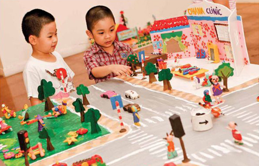 Môi trường học tập càng đa dạng, trẻ sẽ tự học thêm nhiều điều hay. Ảnh: IT Môi trường học tập càng đa dạng, trẻ sẽ tự học thêm nhiều điều hay. Ảnh: IT