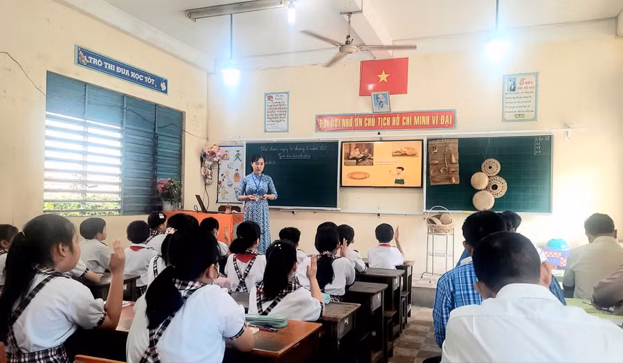 An Giang tích hợp, lồng ghép Tài liệu giáo dục địa phương lớp 3, lớp 4 vào các môn học và hoạt động GD.