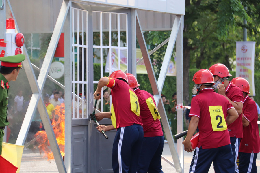 Các địa phương tiếp tục tổ chức vòng thứ nhất Hội thi nghiệp vụ PCCC&amp;CNCH “Tổ liên gia an toàn PCCC” toàn quốc năm 2024.